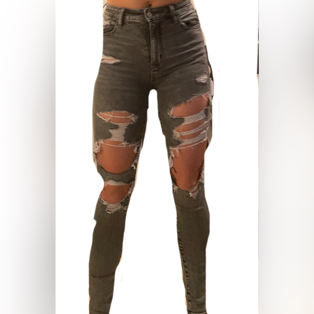 American eagle ripped skinny jeans